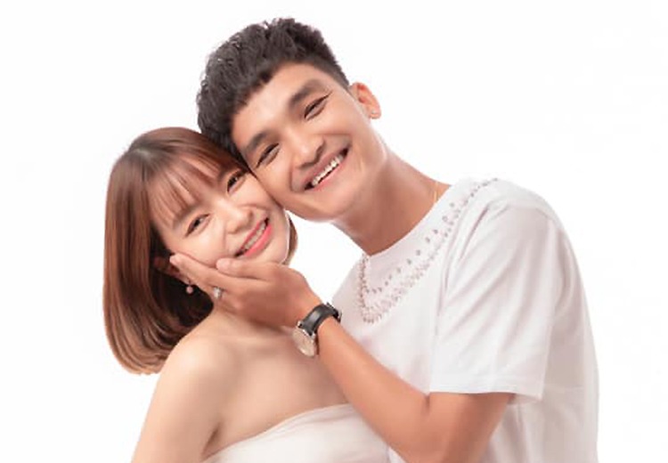 Tin sao Việt hot nhất 2/5: Rò rỉ ảnh thân mật của Đạt G với vợ cũ Hoài Lâm, vợ chồng Hà Tăng luôn như ngày mới yêu 3 Tin sao Việt hot nhất 2/5: Rò rỉ ảnh thân mật của Đạt G với vợ cũ Hoài Lâm, vợ chồng Hà Tăng luôn như ngày mới yêu 3
