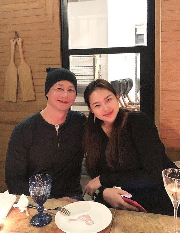 Sau lời tố cáo 'gắt' của Phan Như Thảo với vợ cũ của chồng, doanh nhân Đức An đưa ra lời đề nghị thấu tình đạt lý 3 Sau lời tố cáo 'gắt' của Phan Như Thảo với vợ cũ của chồng, doanh nhân Đức An đưa ra lời đề nghị thấu tình đạt lý 3