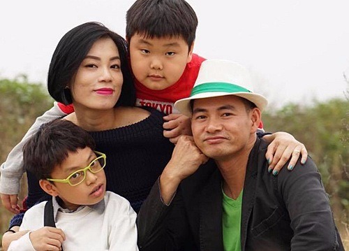 Vợ Xuân Bắc tiết lộ thái độ của chồng giữa ồn ào khẩu chiến với Trang Trần 4 Vợ Xuân Bắc tiết lộ thái độ của chồng giữa ồn ào khẩu chiến với Trang Trần 4