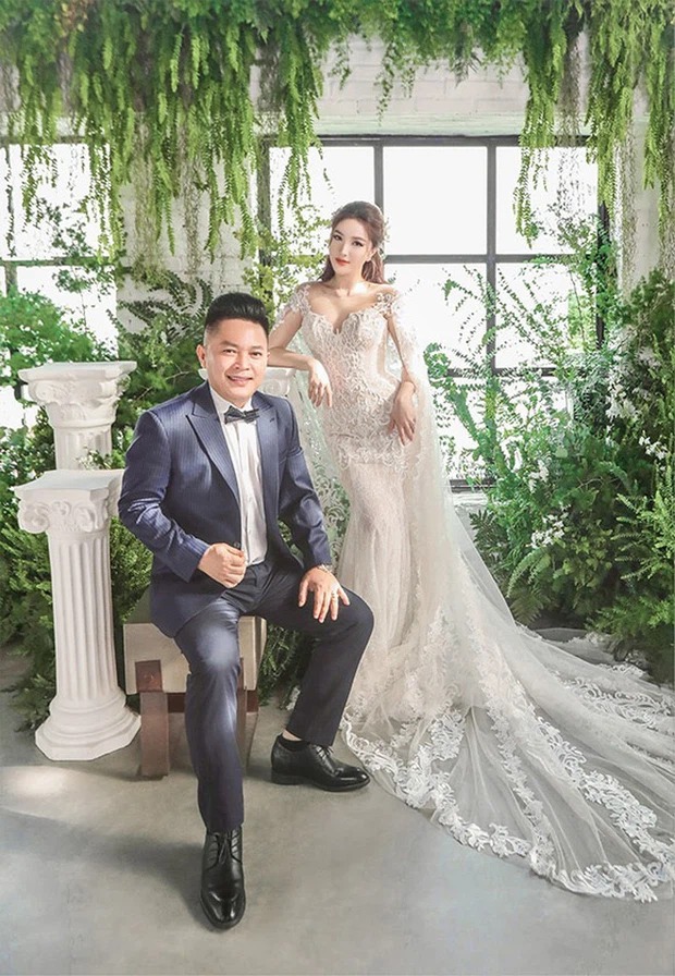 Bảo Thy khoe dáng 'đồng hồ cát' giữa lúc nghi vấn có tin vui 5 Bảo Thy khoe dáng 'đồng hồ cát' giữa lúc nghi vấn có tin vui 5
