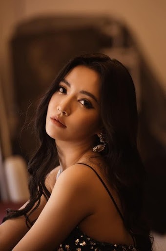 Bích Phương đu trend 'còn cái nịt' hậu chê bai 'tình cũ' văn vở 4 Bích Phương đu trend 'còn cái nịt' hậu chê bai 'tình cũ' văn vở 4