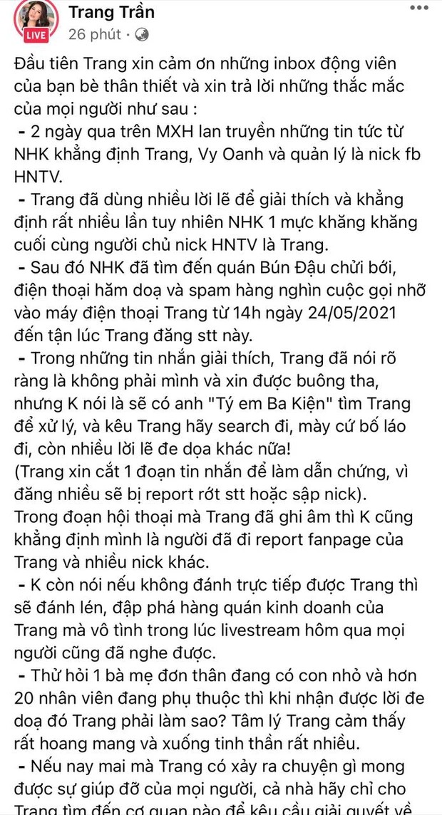 Trang Trần sợ hãi, cầu cứu CDM sau khi 'đụng' vào IT giúp đỡ bà Phương Hằng 5 Trang Trần sợ hãi, cầu cứu CDM sau khi 'đụng' vào IT giúp đỡ bà Phương Hằng 5