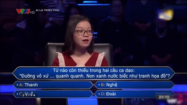 Ai La Trieu Phu از خواننده پرسید: متناقض Ai La Trieu Phu از خواننده پرسید: متناقض