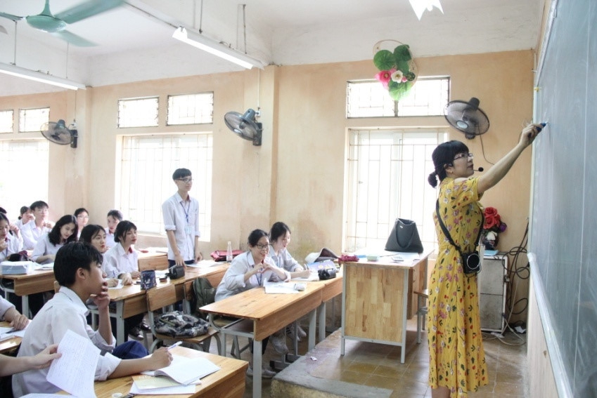 Phạt tới 10 triệu đồng hành vi xúc phạm giáo viên, học sinh 2 Phạt tới 10 triệu đồng hành vi xúc phạm giáo viên, học sinh 2
