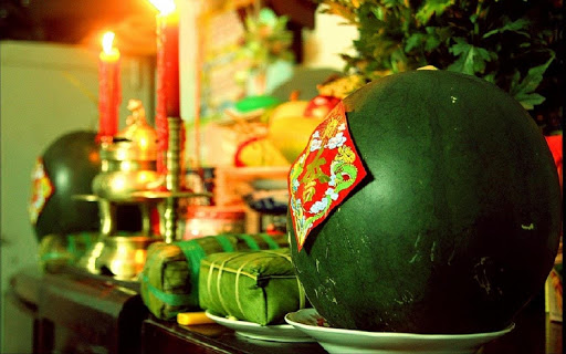 Đặc biệt cần lưu ý những điều gì khi thắp hương gia tiên vào ngày Tết? 2 Đặc biệt cần lưu ý những điều gì khi thắp hương gia tiên vào ngày Tết? 2