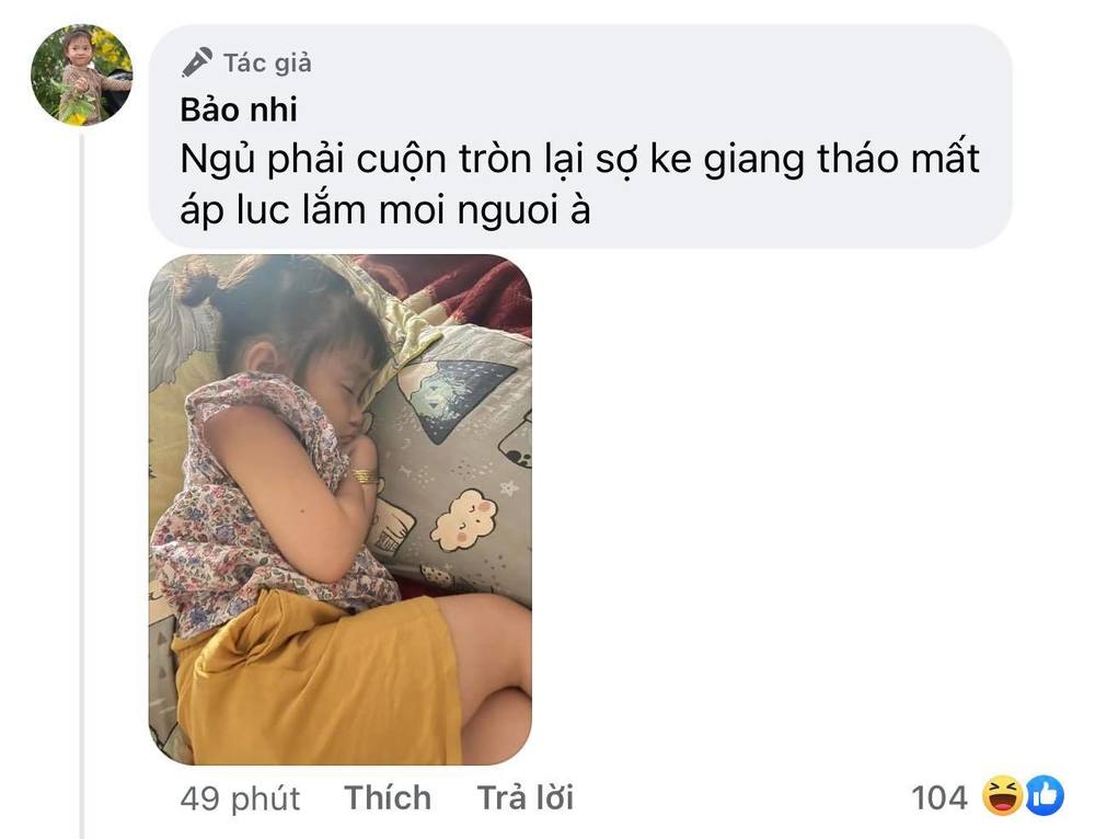 Con gái Lê Dương Bảo Lâm mới 4 tuổi đã áp lực vì đeo quá nhiều vàng 2 Con gái Lê Dương Bảo Lâm mới 4 tuổi đã áp lực vì đeo quá nhiều vàng 2