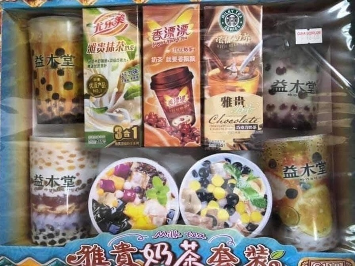 ‘Sôi động’ dịch vụ cúng vàng mã set buffet lẩu, gửi cả khẩu trang xuống âm ti: Tín tâm hay hủ tục? 3 ‘Sôi động’ dịch vụ cúng vàng mã set buffet lẩu, gửi cả khẩu trang xuống âm ti: Tín tâm hay hủ tục? 3