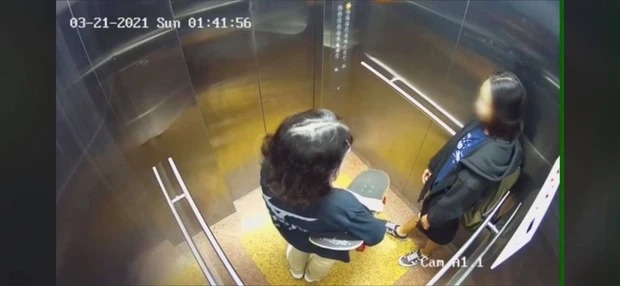 Hình ảnh cuối cùng của 2 cô gái trẻ trước khi rơi lầu ở chung cư Sài Gòn 2 Hình ảnh cuối cùng của 2 cô gái trẻ trước khi rơi lầu ở chung cư Sài Gòn 2