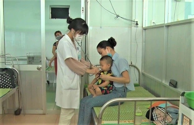 Quảng Nam lại bùng phát dịch tay, chân, miệng ở trẻ em 1 Quảng Nam lại bùng phát dịch tay, chân, miệng ở trẻ em 1
