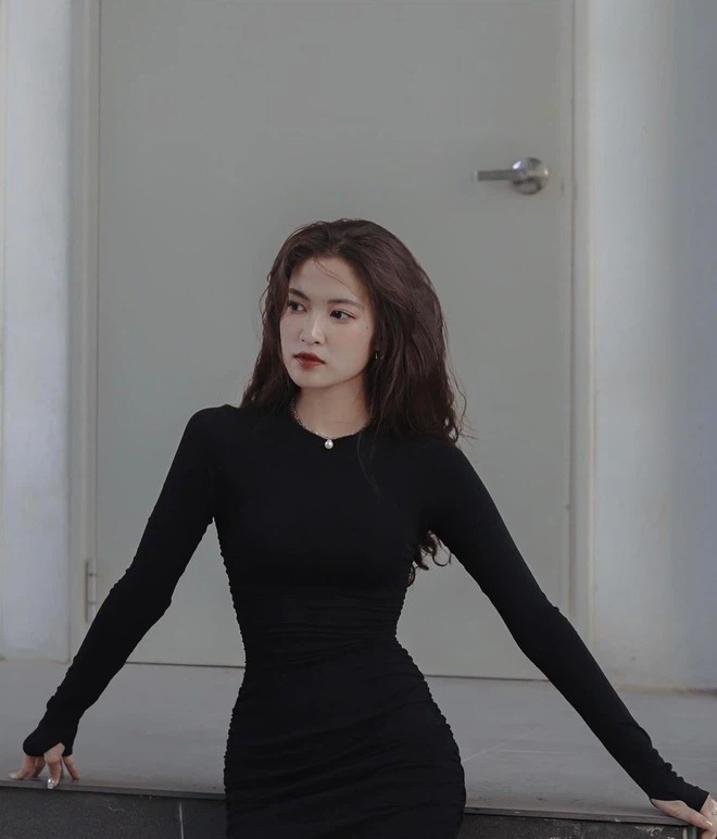 Gái xinh 2k3 có bố mẹ trẻ như ‘anh chị’, đã vậy lại còn tâm lý, gu thời trang ‘chất lừ’ 4 Gái xinh 2k3 có bố mẹ trẻ như ‘anh chị’, đã vậy lại còn tâm lý, gu thời trang ‘chất lừ’ 4
