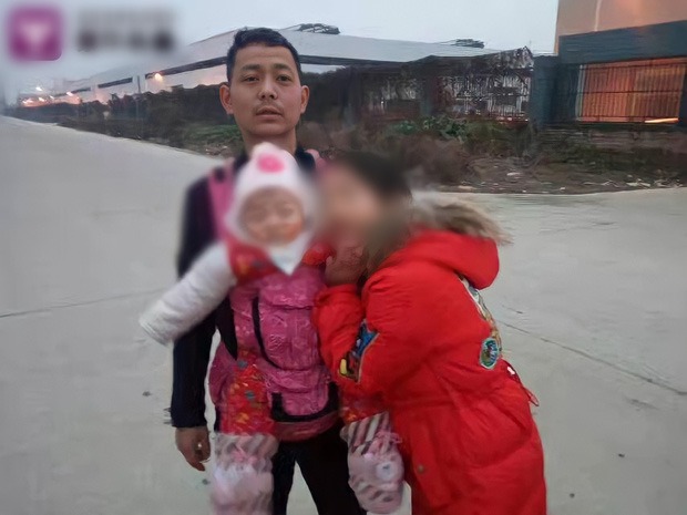 Chàng trai dành 10 năm phụng dưỡng bố mẹ người yêu đã khuất vì giữ lời hứa 1 Chàng trai dành 10 năm phụng dưỡng bố mẹ người yêu đã khuất vì giữ lời hứa 1