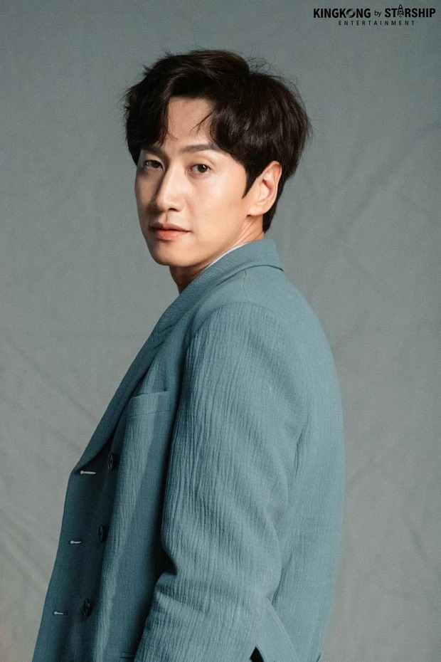 Nóng: Lee Kwang Soo rời Running Man sau 11 năm gắn bó 2 Nóng: Lee Kwang Soo rời Running Man sau 11 năm gắn bó 2