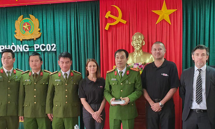 Vụ 39 người Việt tử vong trên container: Cảnh sát Anh cảm ơn Việt Nam 1