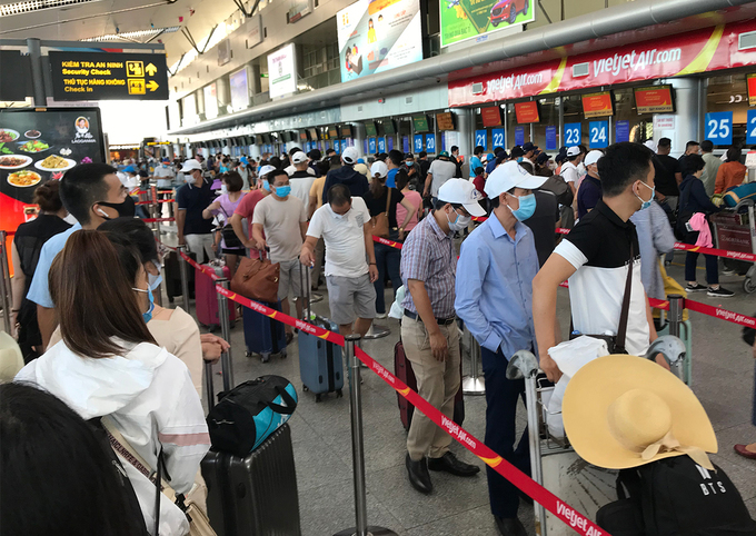 Đà Nẵng có 80.000 khách du lịch, cần ít nhất 4 ngày để giải tỏa 2