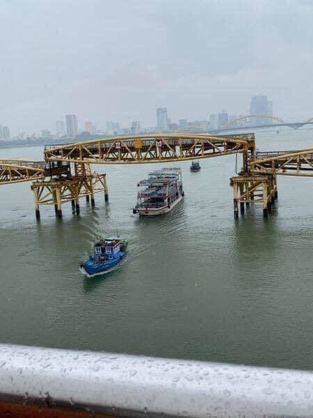 Cây cầu thần kỳ ở Đà Nẵng nâng lên hạ xuống nhịp nhàng khiến CĐM trầm trồ 3