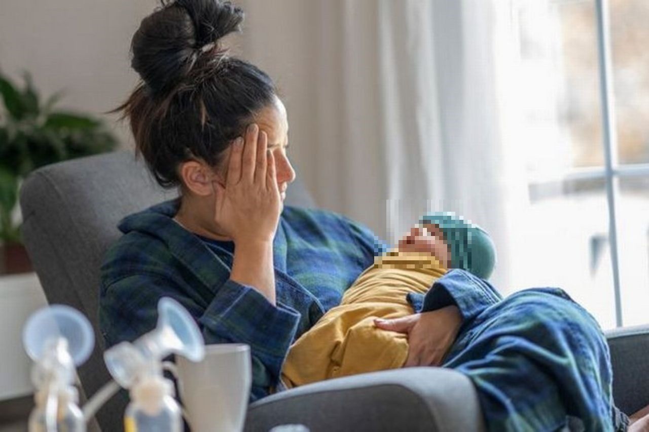 Ép con dâu phải làm xét nghiệm DNA cho cháu nội, mẹ chồng bị phanh phui bí mật động trời. Ảnh minh họa: Internet Ép con dâu phải làm xét nghiệm DNA cho cháu nội, mẹ chồng bị phanh phui bí mật động trời. Ảnh minh họa: Internet