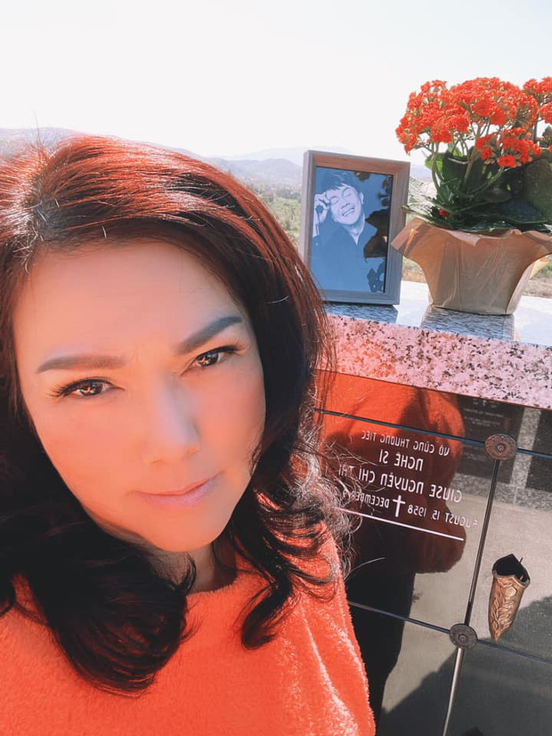 Đến thăm nơi an nghỉ của nghệ sĩ Chí Tài, ca sĩ Phương Loan hé lộ sự thay đổi đặc biệt này 1 Đến thăm nơi an nghỉ của nghệ sĩ Chí Tài, ca sĩ Phương Loan hé lộ sự thay đổi đặc biệt này 1