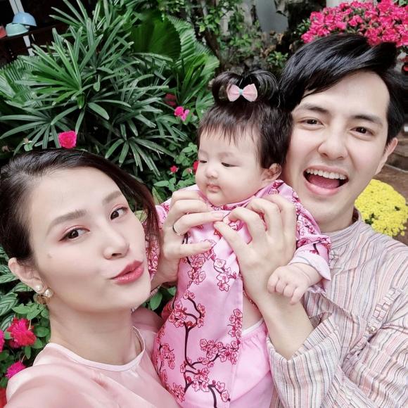 Tiểu công chúa nhà Đông Nhi chứng minh độ hot khi liên tục sở hữu bức ảnh triệu like 4 Tiểu công chúa nhà Đông Nhi chứng minh độ hot khi liên tục sở hữu bức ảnh triệu like 4