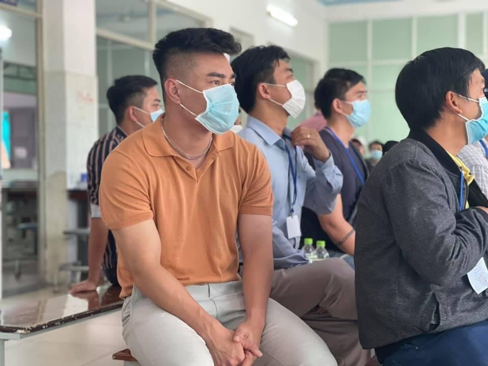 Lê Dương Bảo Lâm 'quạo' với hệ thống báo lỗi, tiết lộ đang tập luyện thi lái xe lần thứ 15 3 Lê Dương Bảo Lâm 'quạo' với hệ thống báo lỗi, tiết lộ đang tập luyện thi lái xe lần thứ 15 3