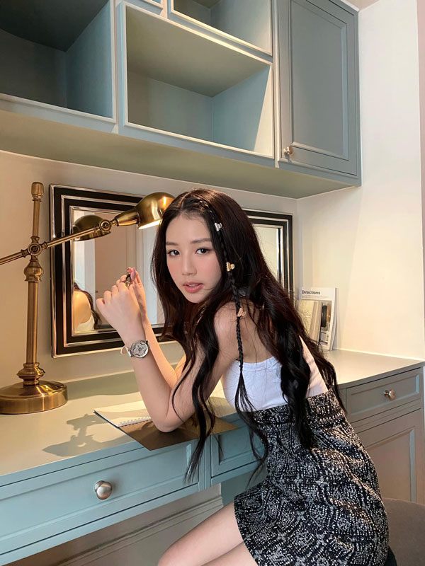 Amee khoe ảnh hồi nhỏ, đập tan tin đồn 'dao kéo' 3 Amee khoe ảnh hồi nhỏ, đập tan tin đồn 'dao kéo' 3