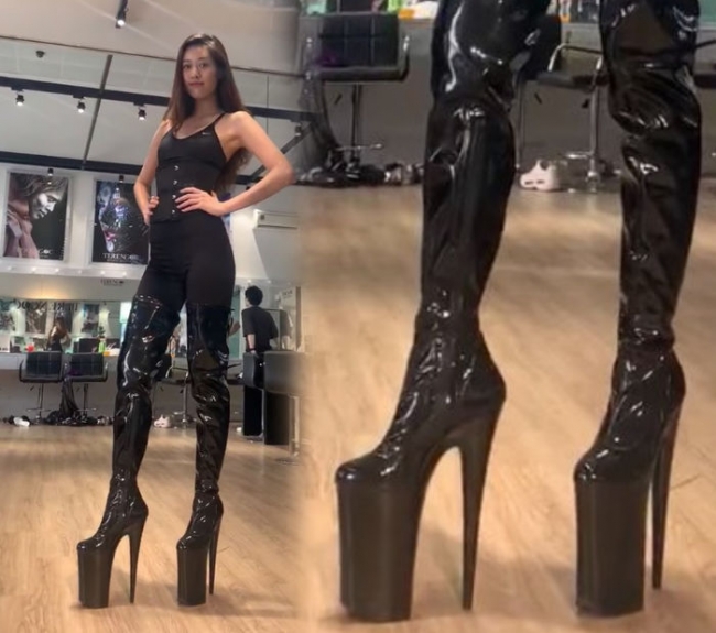 Hoa hậu Khánh Vân tự tin đọ sắc cùng đương kim Miss Universe 2019 5 Hoa hậu Khánh Vân tự tin đọ sắc cùng đương kim Miss Universe 2019 5