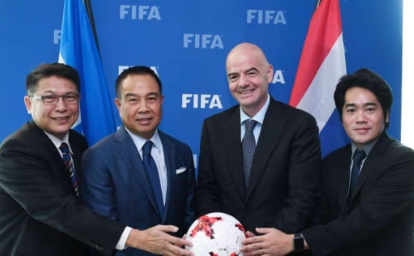 ĐT Thái Lan nguy cơ cấm đá vòng loại World Cup, ĐT Việt Nam hưởng lợi ra sao?  1
