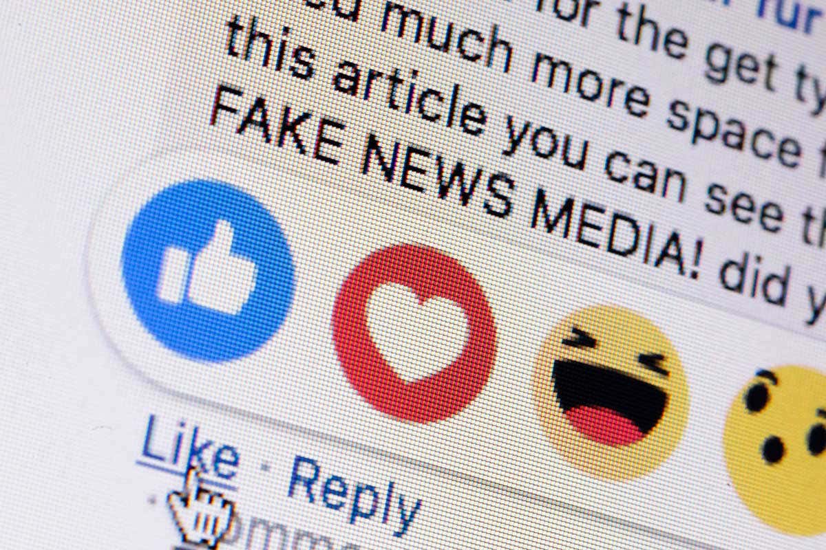 Facebook chỉ ra 7 dấu hiệu nhận biết Fake News trên MXH  2
