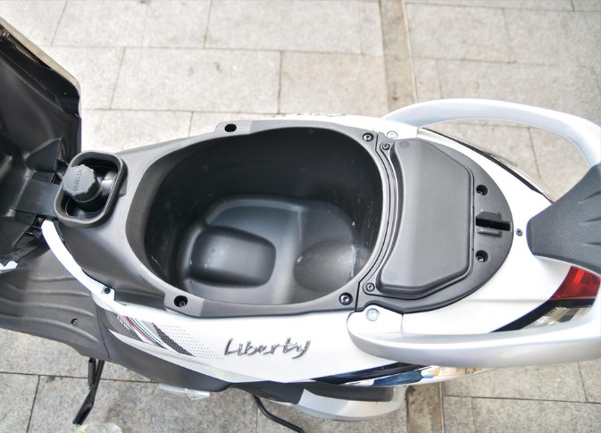 Piaggio ra mắt Liberty phiên bản 2020 với mức giá hợp lý, hứa hẹn đánh bật 'ngôi vương' của anh em nhà Honda 4