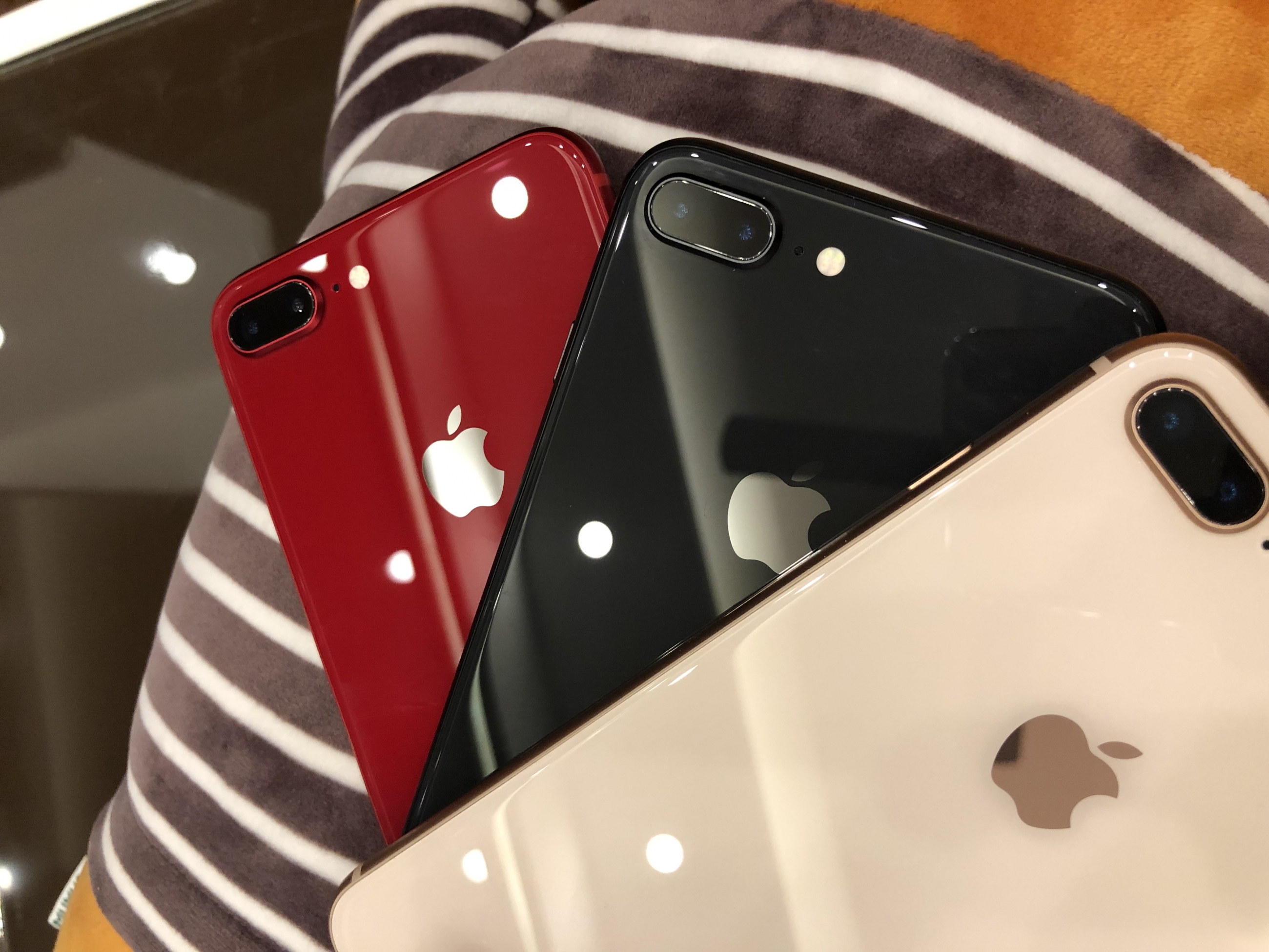iPhone 12 xuất hiện, một 'đàn em' chuẩn bị biến mất khỏi thị trường Việt Nam 1