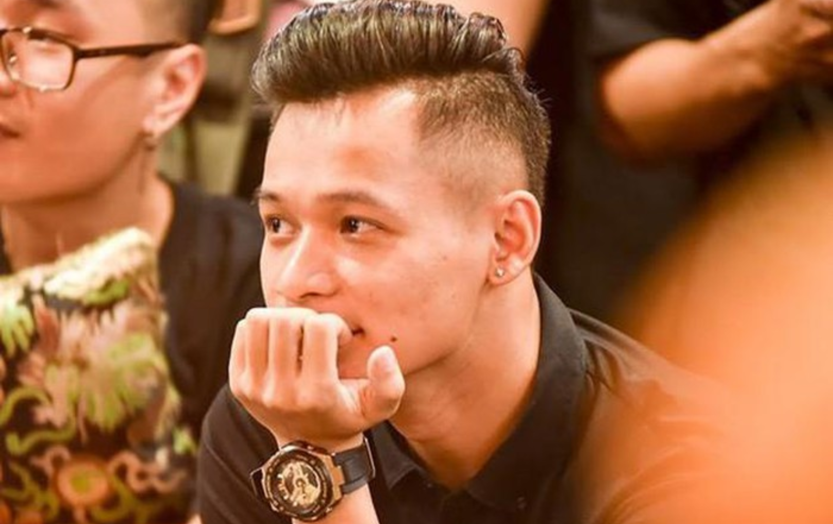 Trấn Thành kiếm 25 tỷ đồng/ năm nhờ Youtube vẫn thua 'ông hoàng streamer' của Việt Nam 1 Trấn Thành kiếm 25 tỷ đồng/ năm nhờ Youtube vẫn thua 'ông hoàng streamer' của Việt Nam 1
