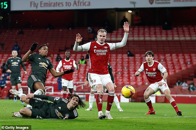 Solskjaer dạy Cavani cách ghi bàn; Cường địch của ĐT Việt Nam gặp khó 1 Solskjaer dạy Cavani cách ghi bàn; Cường địch của ĐT Việt Nam gặp khó 1