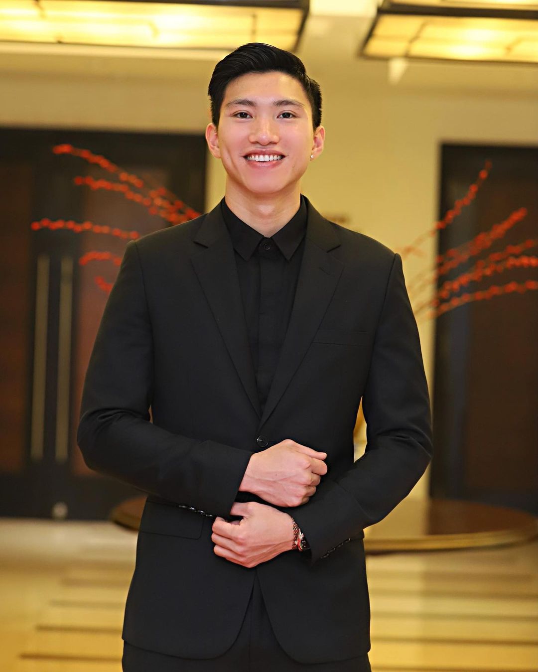 Đoàn Văn Hậu diện suit bảnh bao, người tình tin đồn lập tức để lại động thái đáng chú ý 5 Đoàn Văn Hậu diện suit bảnh bao, người tình tin đồn lập tức để lại động thái đáng chú ý 5
