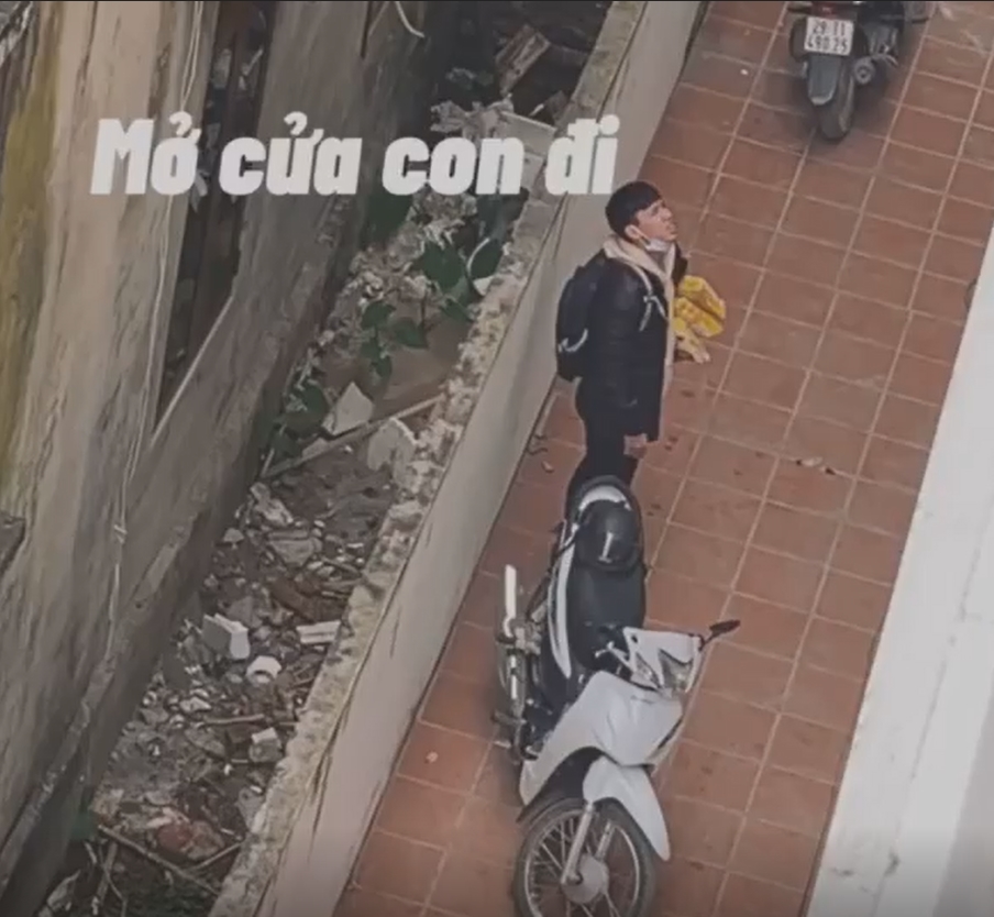 Đi học xa hớn hở về quê ăn Tết, nam thanh niện bị bố đuổi cổ thẳng thừng: 'Dịch còn về làm gì'? 2 Đi học xa hớn hở về quê ăn Tết, nam thanh niện bị bố đuổi cổ thẳng thừng: 'Dịch còn về làm gì'? 2