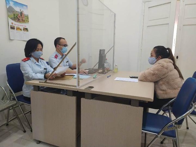 Hà Nội: Khuyến cáo người dân thận trọng khi đưa thông tin về dịch Covid-19 trên mạng xã hội 1 Hà Nội: Khuyến cáo người dân thận trọng khi đưa thông tin về dịch Covid-19 trên mạng xã hội 1