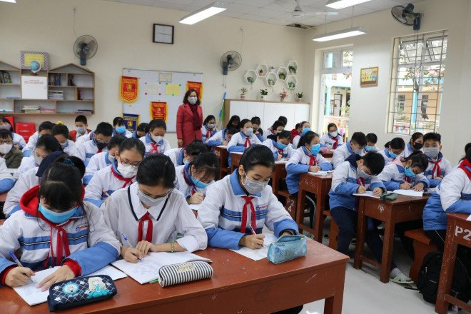 Trường THPT đầu tiên ở TP.HCM cho học sinh tạm hoãn đến trường sau kỳ nghỉ Tết Nguyên đán 2 Trường THPT đầu tiên ở TP.HCM cho học sinh tạm hoãn đến trường sau kỳ nghỉ Tết Nguyên đán 2