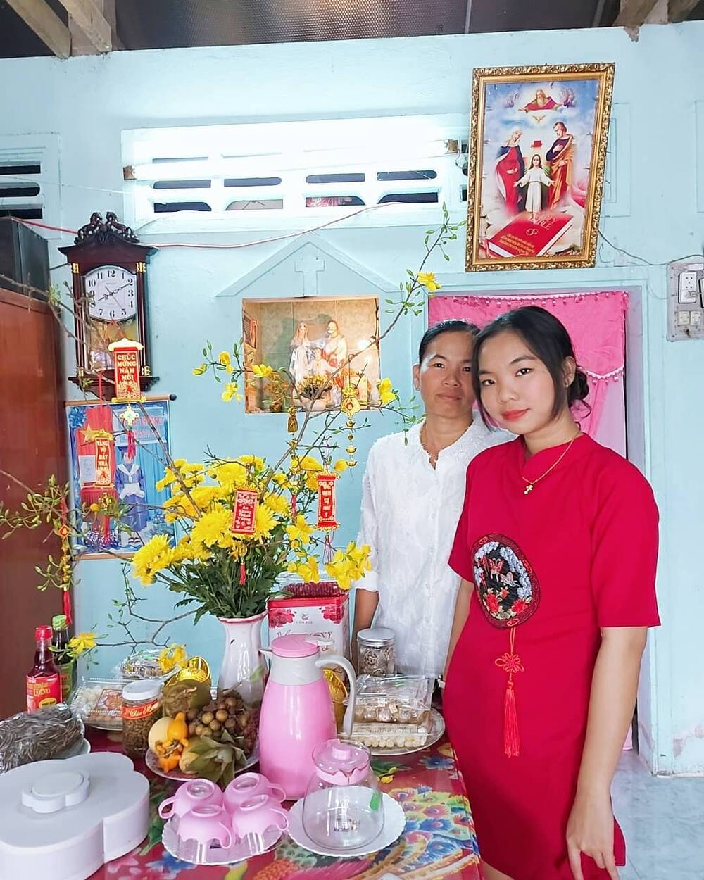 Gia cảnh ở quê nhà trợ lý của Ngọc Trinh khiến nhiều người bất ngờ 6 Gia cảnh ở quê nhà trợ lý của Ngọc Trinh khiến nhiều người bất ngờ 6