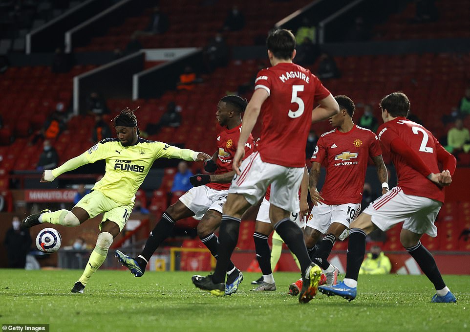 Kết quả Ngoại hạng Anh: Man City kéo dài chuỗi chiến thắng, M.U đòi lại ngôi nhì bảng 6 Kết quả Ngoại hạng Anh: Man City kéo dài chuỗi chiến thắng, M.U đòi lại ngôi nhì bảng 6