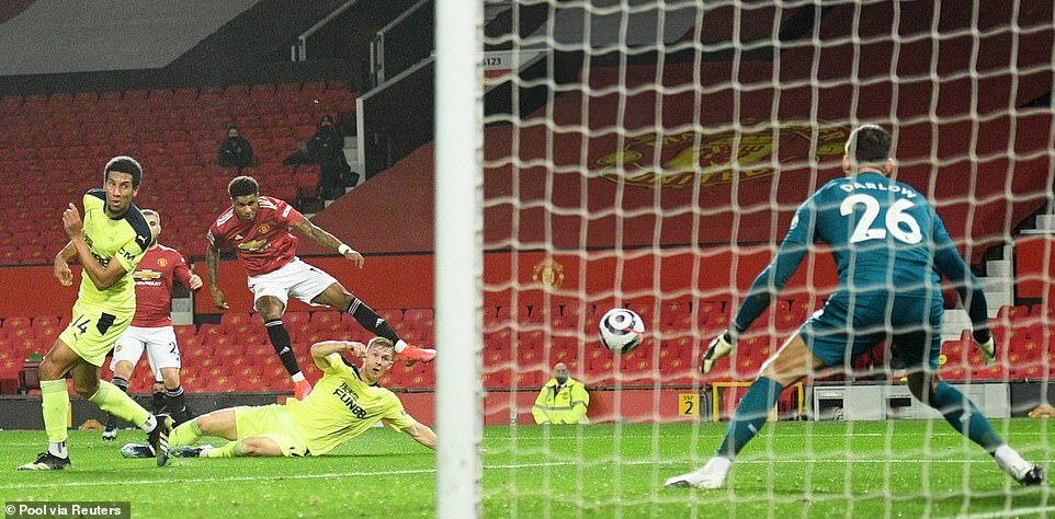 Kết quả Ngoại hạng Anh: Man City kéo dài chuỗi chiến thắng, M.U đòi lại ngôi nhì bảng 5 Kết quả Ngoại hạng Anh: Man City kéo dài chuỗi chiến thắng, M.U đòi lại ngôi nhì bảng 5