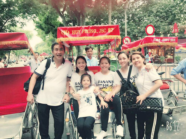 Lộ mối quan hệ giữa vợ cả của đại gia Minh Nhựa và bố mẹ chồng đại gia sau khi chia tay 3 Lộ mối quan hệ giữa vợ cả của đại gia Minh Nhựa và bố mẹ chồng đại gia sau khi chia tay 3
