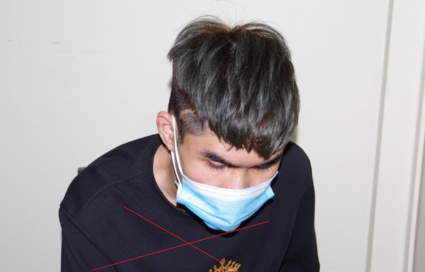 Đau lòng đám tang nữ sinh lớp 10 bị bạn trai bóp cổ tại Hà Nam: Người thân quỵ ngã trong giây phút biệt ly 1 Đau lòng đám tang nữ sinh lớp 10 bị bạn trai bóp cổ tại Hà Nam: Người thân quỵ ngã trong giây phút biệt ly 1