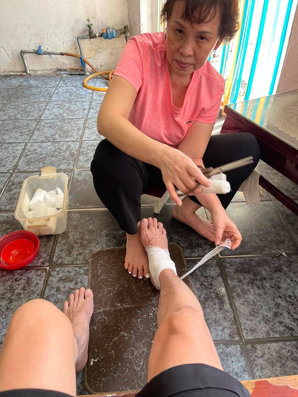 Phớt lờ điềm báo, Đàm Vĩnh Hưng gặp vận hạn ngày đầu năm 3 Phớt lờ điềm báo, Đàm Vĩnh Hưng gặp vận hạn ngày đầu năm 3