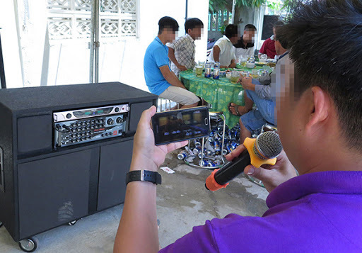Chủ tịch UBND TP.HCM ra văn bản khẩn để xử lý nghiêm nạn hát karaoke tự phát 1 Chủ tịch UBND TP.HCM ra văn bản khẩn để xử lý nghiêm nạn hát karaoke tự phát 1