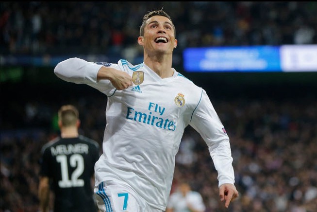 Chuyên gia cảnh báo chiêu trò của UAE với ĐT Việt Nam; 'danh hài' Maguire lý giải pha bỏ lỡ không tưởng 2 Chuyên gia cảnh báo chiêu trò của UAE với ĐT Việt Nam; 'danh hài' Maguire lý giải pha bỏ lỡ không tưởng 2