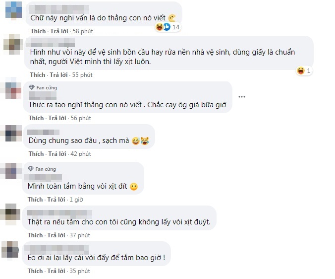 Chồng lấy vòi xịt bồn cầu tắm cho con, vợ đòi ly dị 4 Chồng lấy vòi xịt bồn cầu tắm cho con, vợ đòi ly dị 4