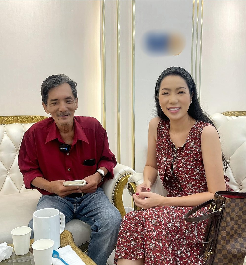 NS Trịnh Kim Chi trong làn gặp gỡ NS Thương Tín mới đây. Ảnh: FBNV NS Trịnh Kim Chi trong làn gặp gỡ NS Thương Tín mới đây. Ảnh: FBNV