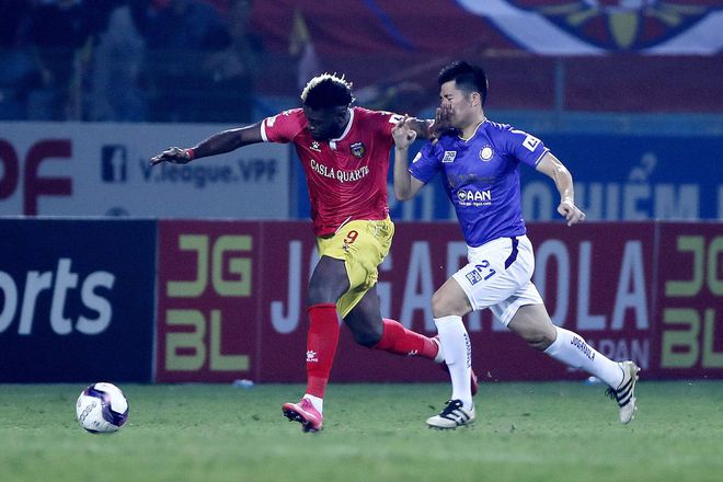 Hài hước khoảnh khắc tuyển thủ ĐTQG Việt Nam kéo tụt quần đối thủ nặng hơn 100kg để ngăn chặn pha tấn công 5 Hài hước khoảnh khắc tuyển thủ ĐTQG Việt Nam kéo tụt quần đối thủ nặng hơn 100kg để ngăn chặn pha tấn công 5