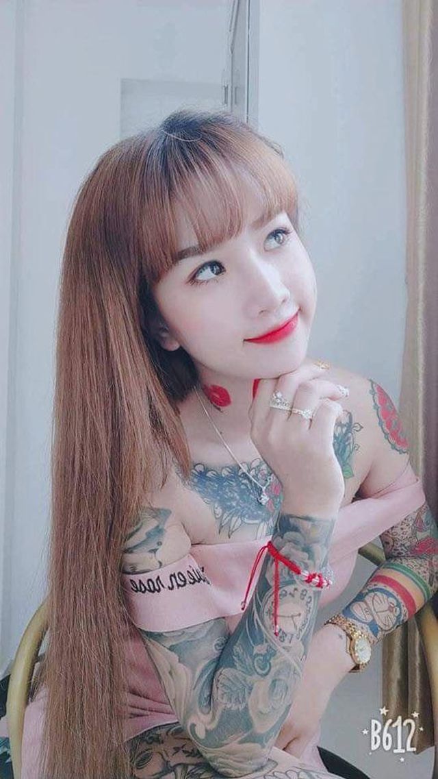 Bạn có dám cưới một cô gái 'đầy mực trên người' không: Câu trả lời từ chính người trong cuộc sẽ khiến bạn phải suy ngẫm 6 Bạn có dám cưới một cô gái 'đầy mực trên người' không: Câu trả lời từ chính người trong cuộc sẽ khiến bạn phải suy ngẫm 6
