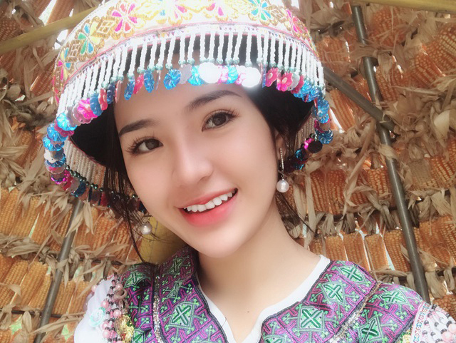 Cô dâu được nhà chồng tặng siêu xe 5 tỷ đồng ngay sau lễ ăn hỏi khiến dân mạng GATO 5 Cô dâu được nhà chồng tặng siêu xe 5 tỷ đồng ngay sau lễ ăn hỏi khiến dân mạng GATO 5