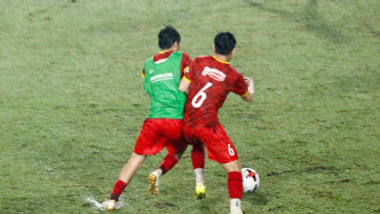 HLV Park Hang-seo triệu tập 48 cầu thủ đá vòng loại World Cup: Nhận ngay tin vui tới tấp từ hai trụ cột? 1 HLV Park Hang-seo triệu tập 48 cầu thủ đá vòng loại World Cup: Nhận ngay tin vui tới tấp từ hai trụ cột? 1