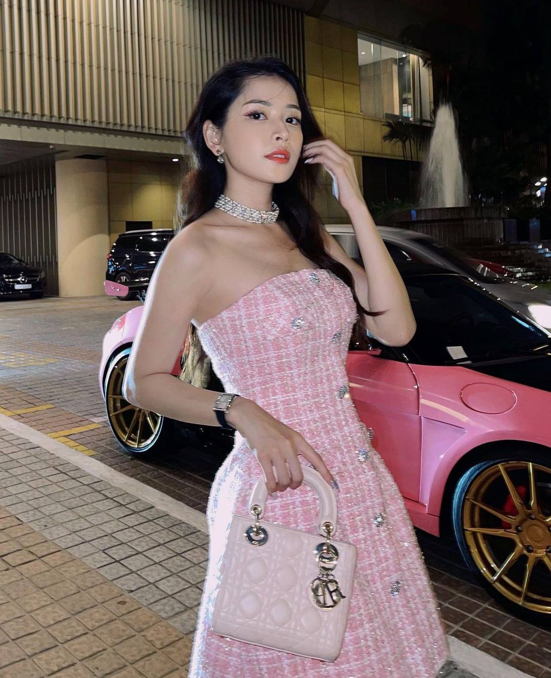 Báo Trung gọi Chi Pu là 'đệ nhất mỹ nữ Việt Nam', dân tình mỉa mai: 'Chắc chưa nghe đến giọng hát' 4 Báo Trung gọi Chi Pu là 'đệ nhất mỹ nữ Việt Nam', dân tình mỉa mai: 'Chắc chưa nghe đến giọng hát' 4
